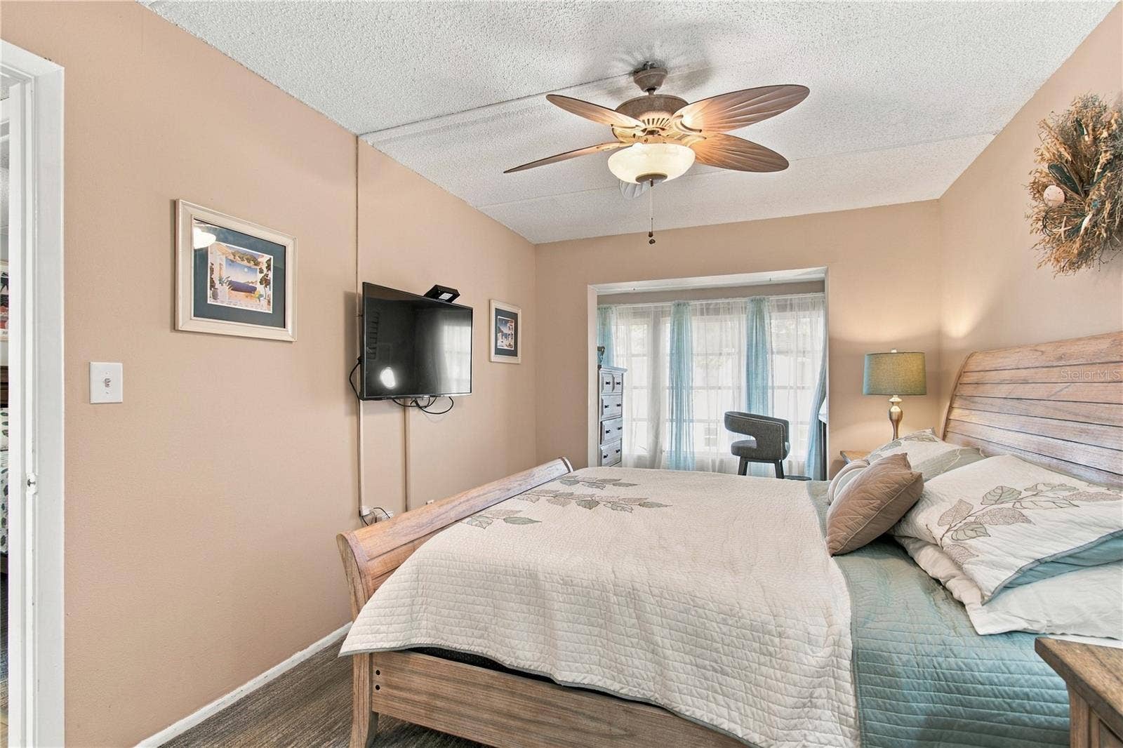 11620 PARK BOULEVARD, #203, Seminole, FL 33772