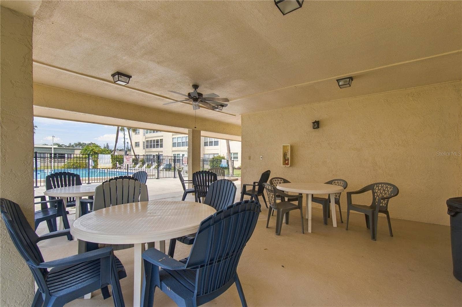 11620 PARK BOULEVARD, #203, Seminole, FL 33772