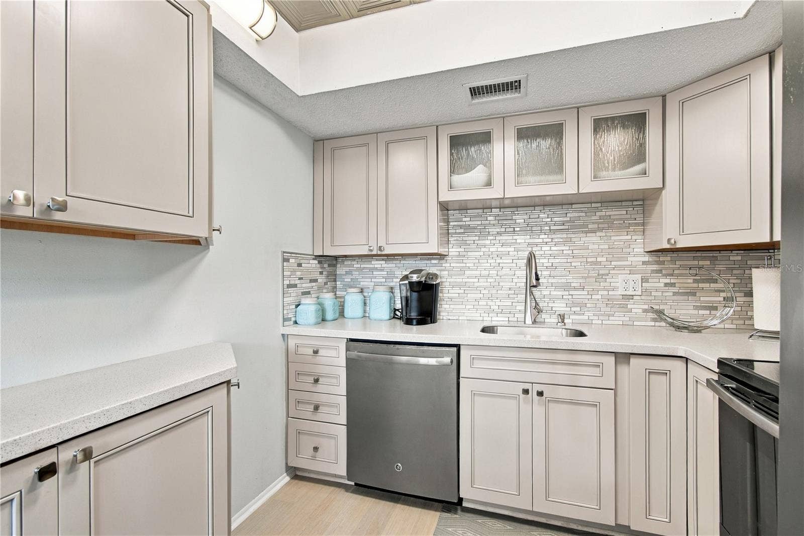11620 PARK BOULEVARD, #203, Seminole, FL 33772