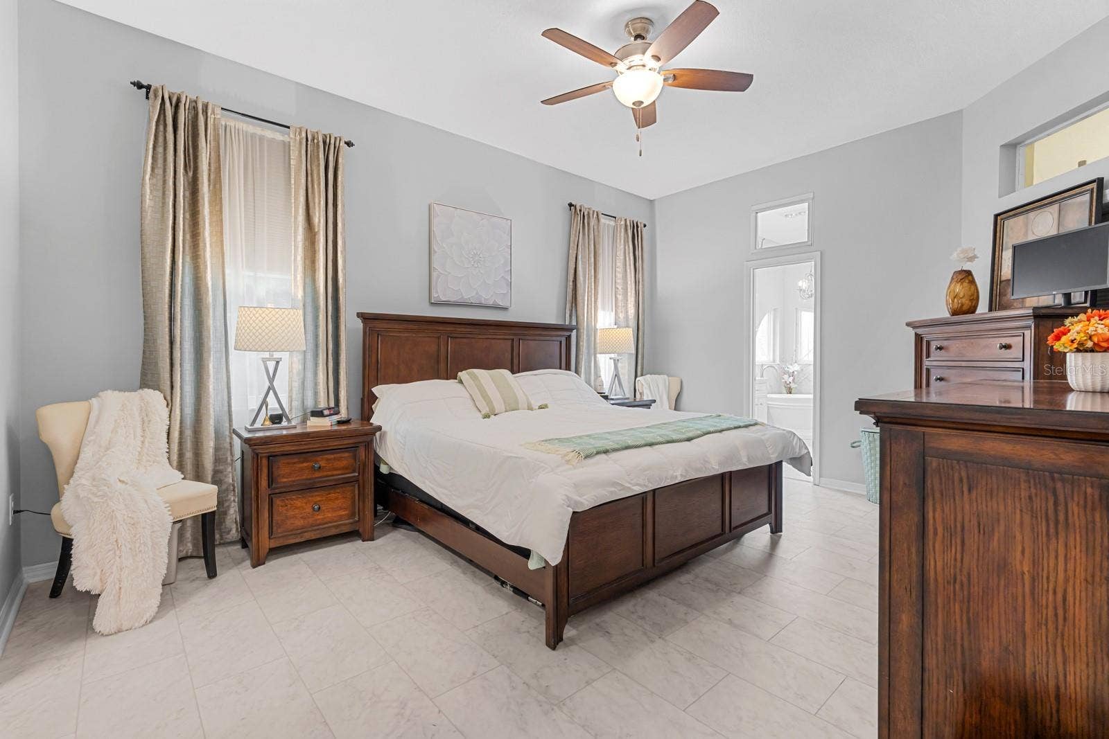 4202 AUGUSTA TERRACE E, Bradenton, FL 34203