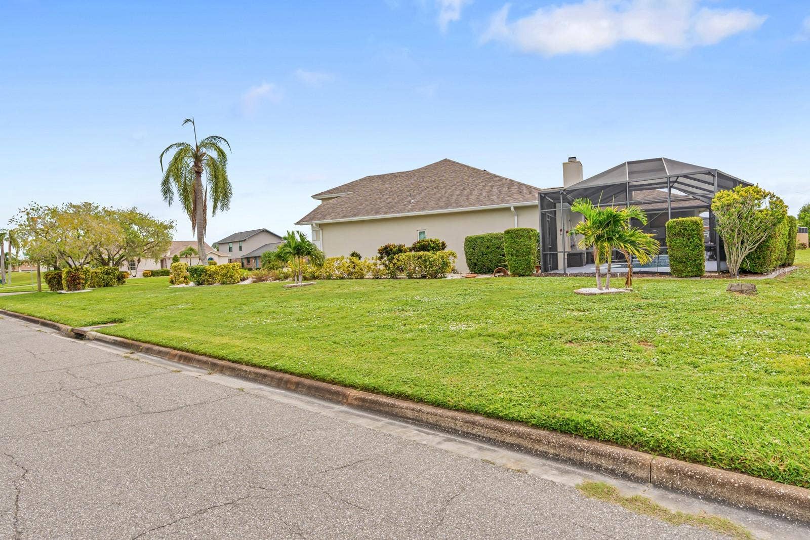 4202 AUGUSTA TERRACE E, Bradenton, FL 34203