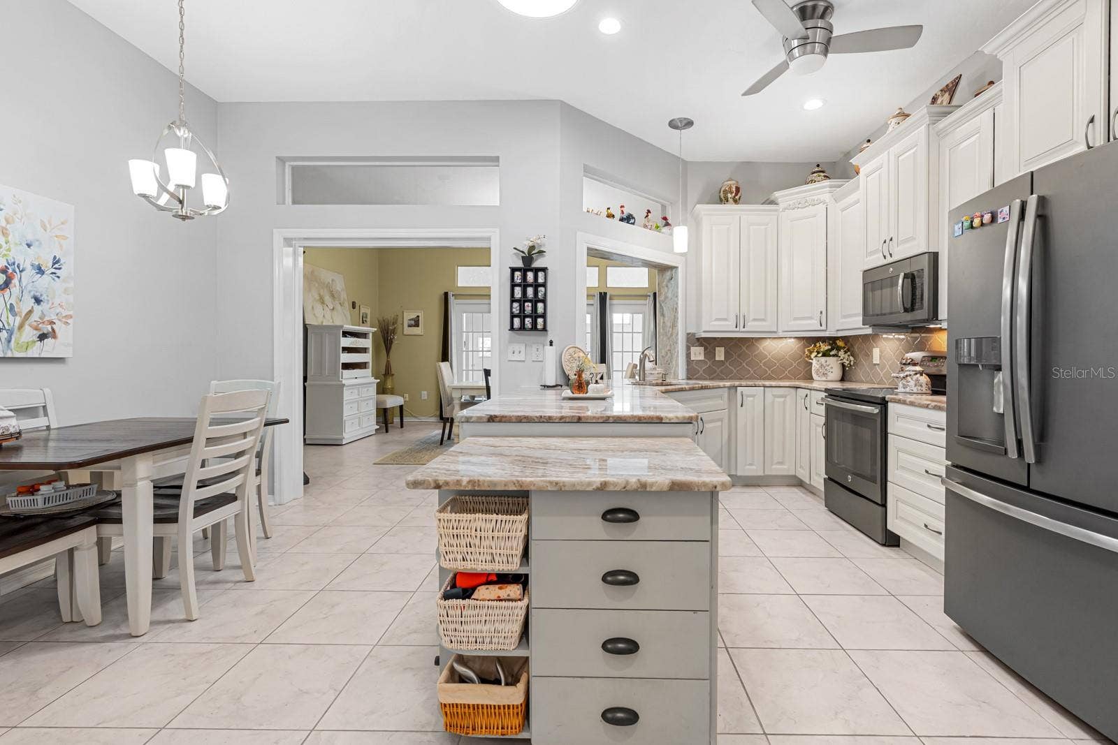 4202 AUGUSTA TERRACE E, Bradenton, FL 34203