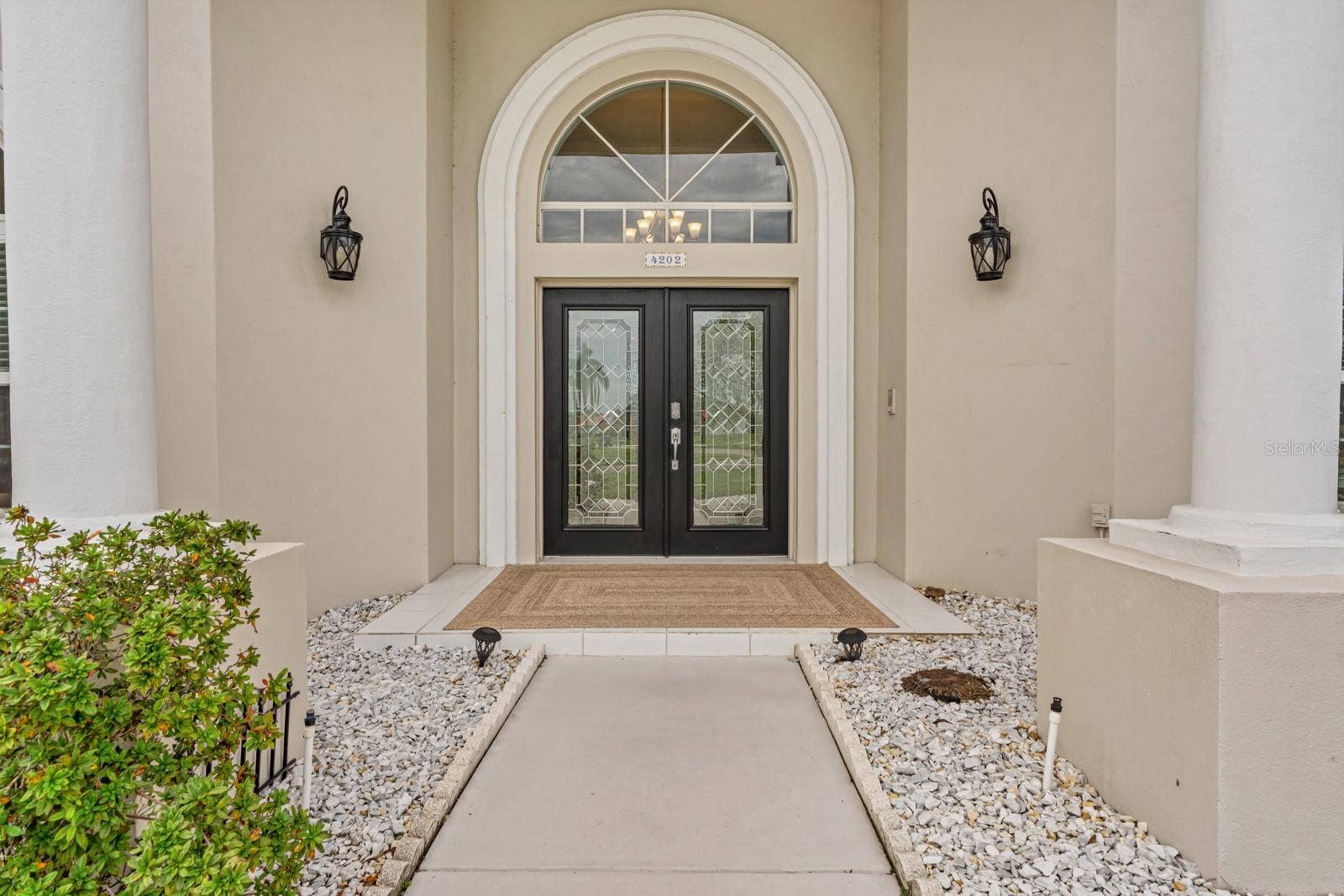 4202 AUGUSTA TERRACE E, Bradenton, FL 34203