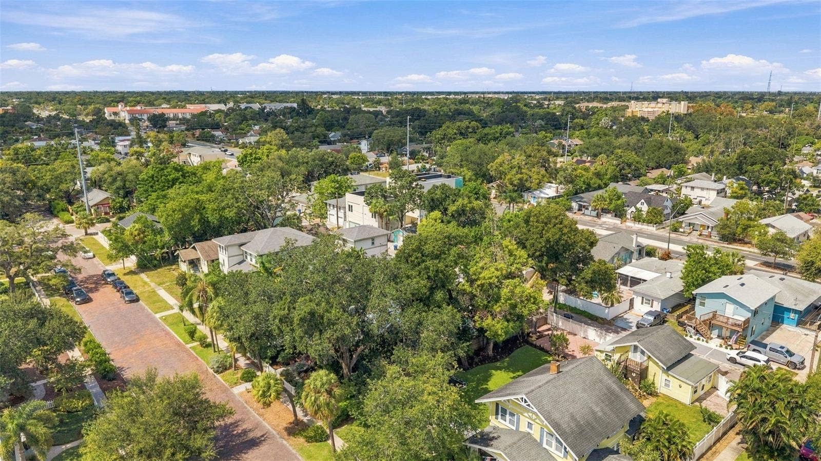 2121 DARTMOUTH AVENUE N, St Petersburg, FL 33713