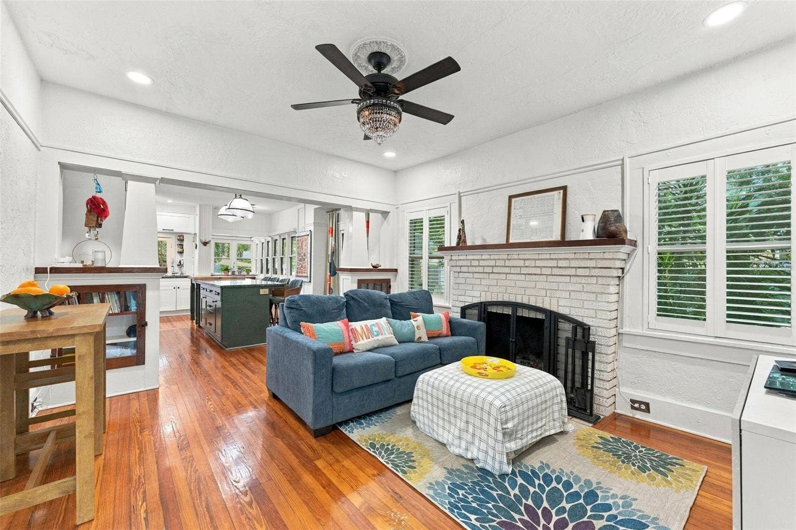 2121 DARTMOUTH AVENUE N, St Petersburg, FL 33713