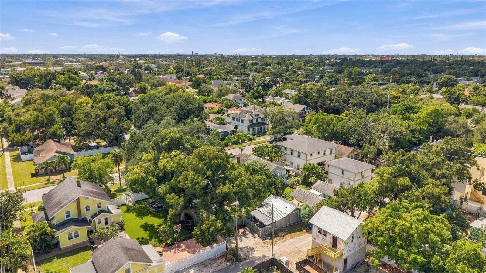 2121 DARTMOUTH AVENUE N, St Petersburg, FL 33713