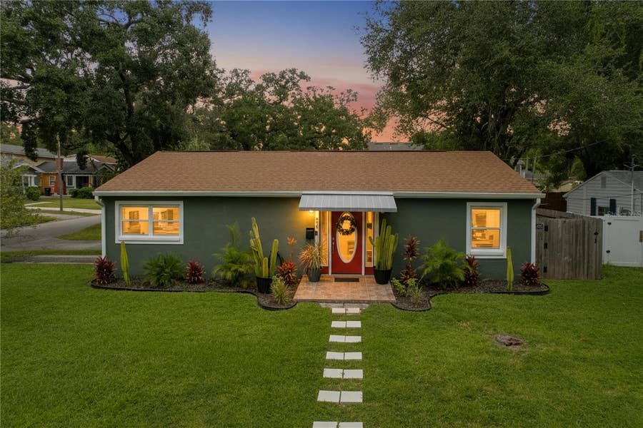 Property photo for 611 W HENRY AVENUE, Tampa, FL