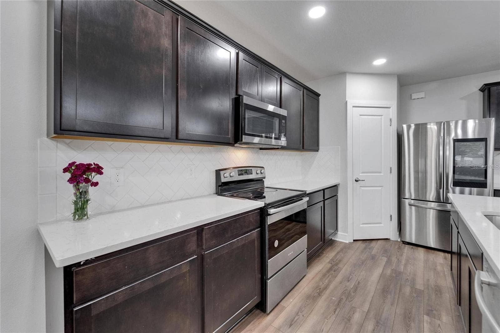 6658 DEVLIN LANE, Wesley Chapel, FL 33545 6658 DEVLIN LANE, Wesley Chapel, FL 33545