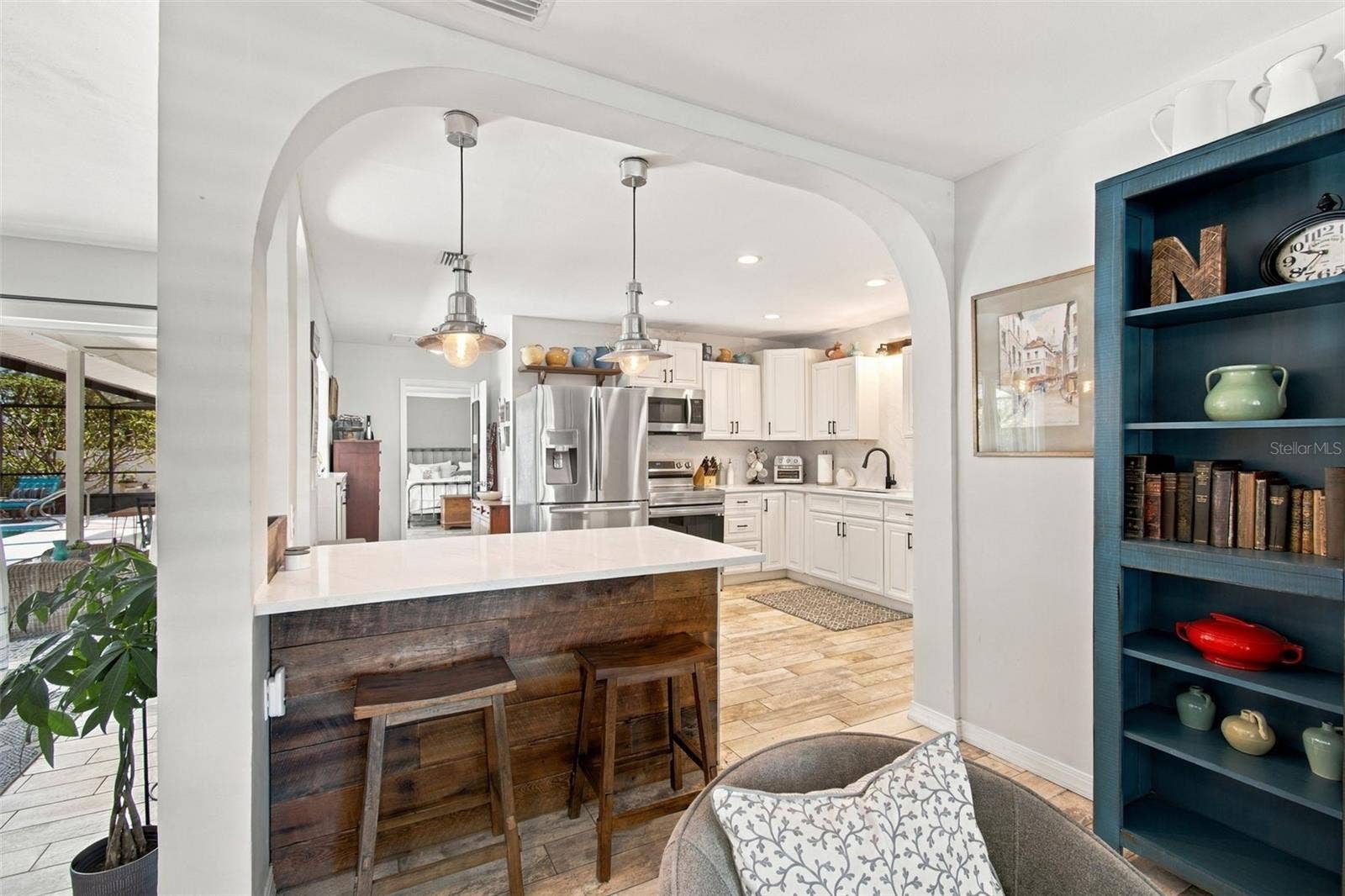 1889 BUGLE LANE, Clearwater, FL 33764