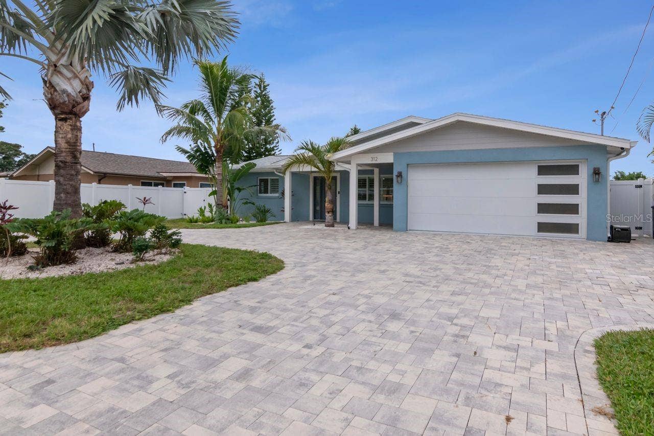 312 WESTWINDS DRIVE, Palm Harbor, FL 34683