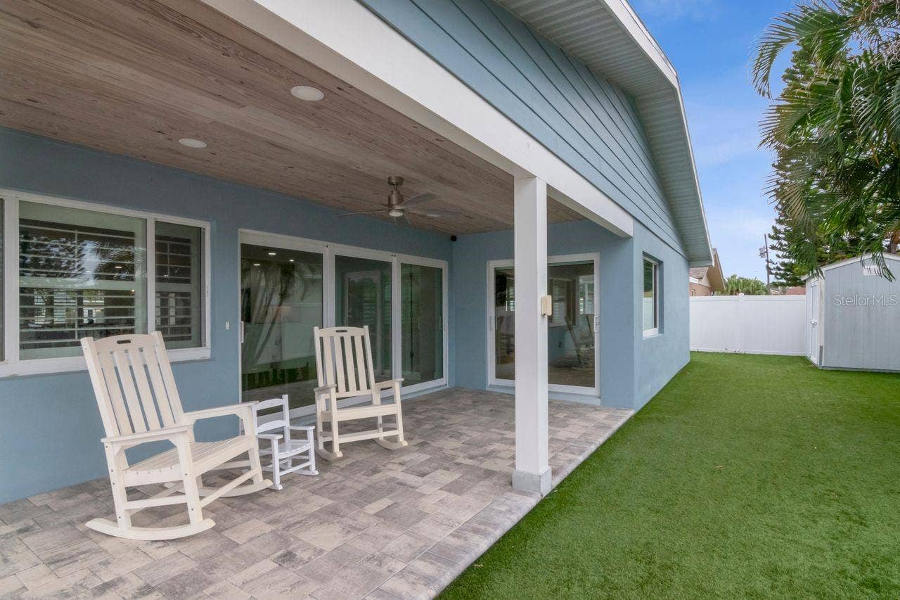 312 WESTWINDS DRIVE, Palm Harbor, FL 34683