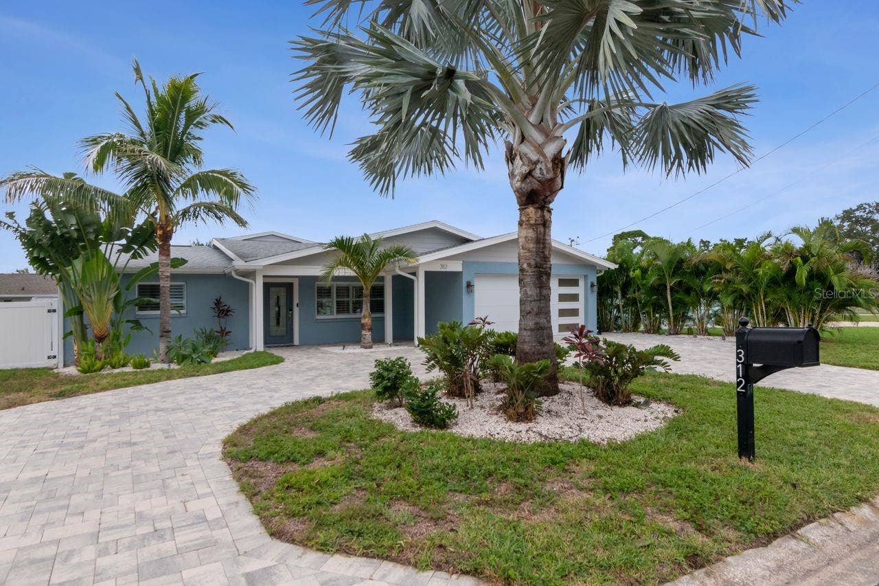 312 WESTWINDS DRIVE, Palm Harbor, FL 34683