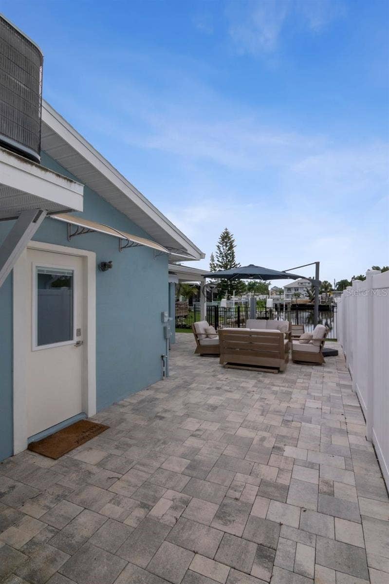 312 WESTWINDS DRIVE, Palm Harbor, FL 34683
