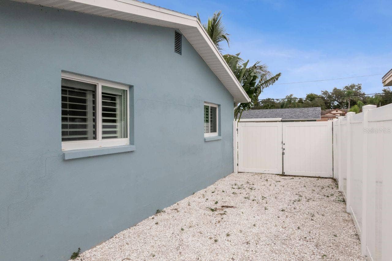 312 WESTWINDS DRIVE, Palm Harbor, FL 34683