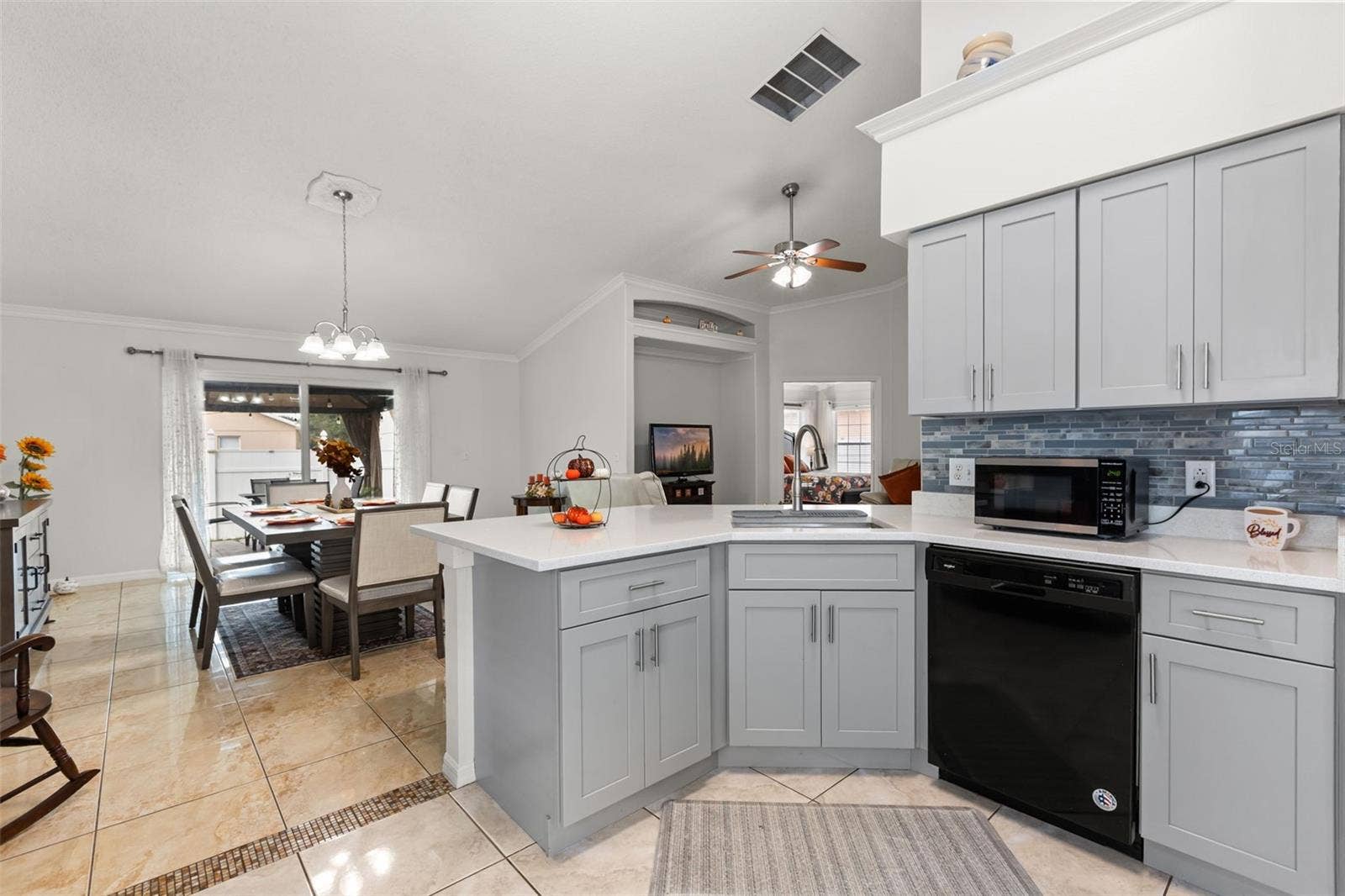 1126 WOODFLOWER WAY, Clermont, FL 34714 1126 WOODFLOWER WAY, Clermont, FL 34714