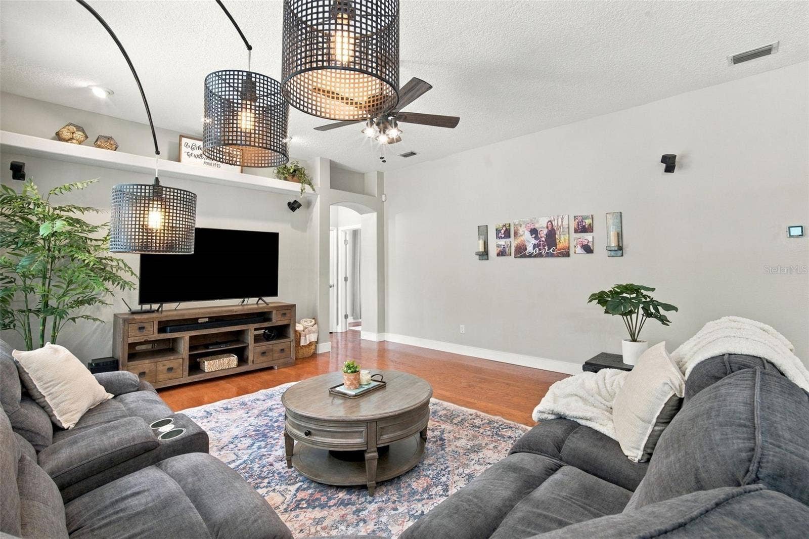721 FAYETTE PLACE, Lutz, FL 33549 721 FAYETTE PLACE, Lutz, FL 33549