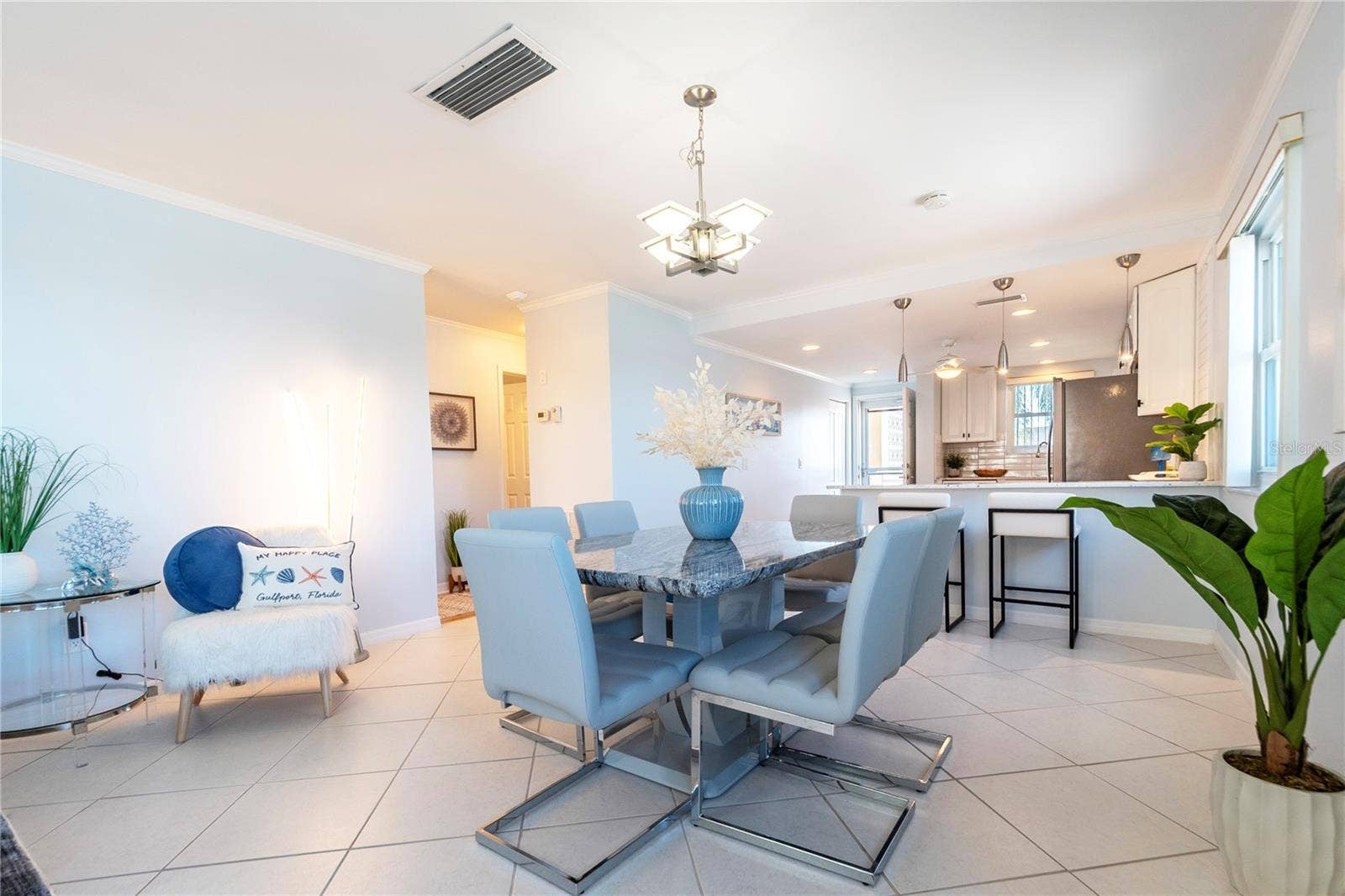 2960 59TH STREET S, #215, Gulfport, FL 33707 2960 59TH STREET S, #215, Gulfport, FL 33707