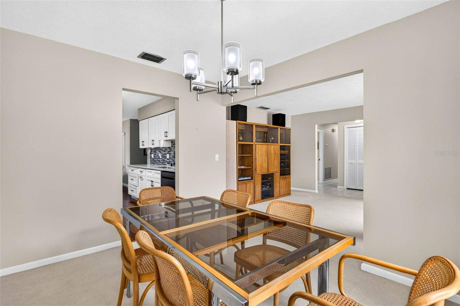 7220 WOODBROOK DRIVE, Tampa, FL 33625 7220 WOODBROOK DRIVE, Tampa, FL 33625