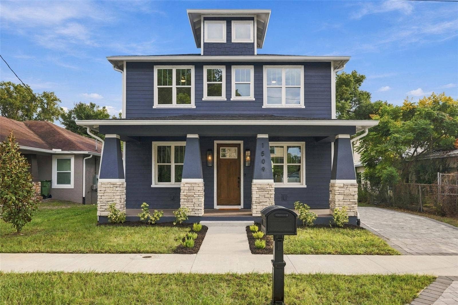 1509 E KNOLLWOOD STREET, Tampa, FL 33610 1509 E KNOLLWOOD STREET, Tampa, FL 33610
