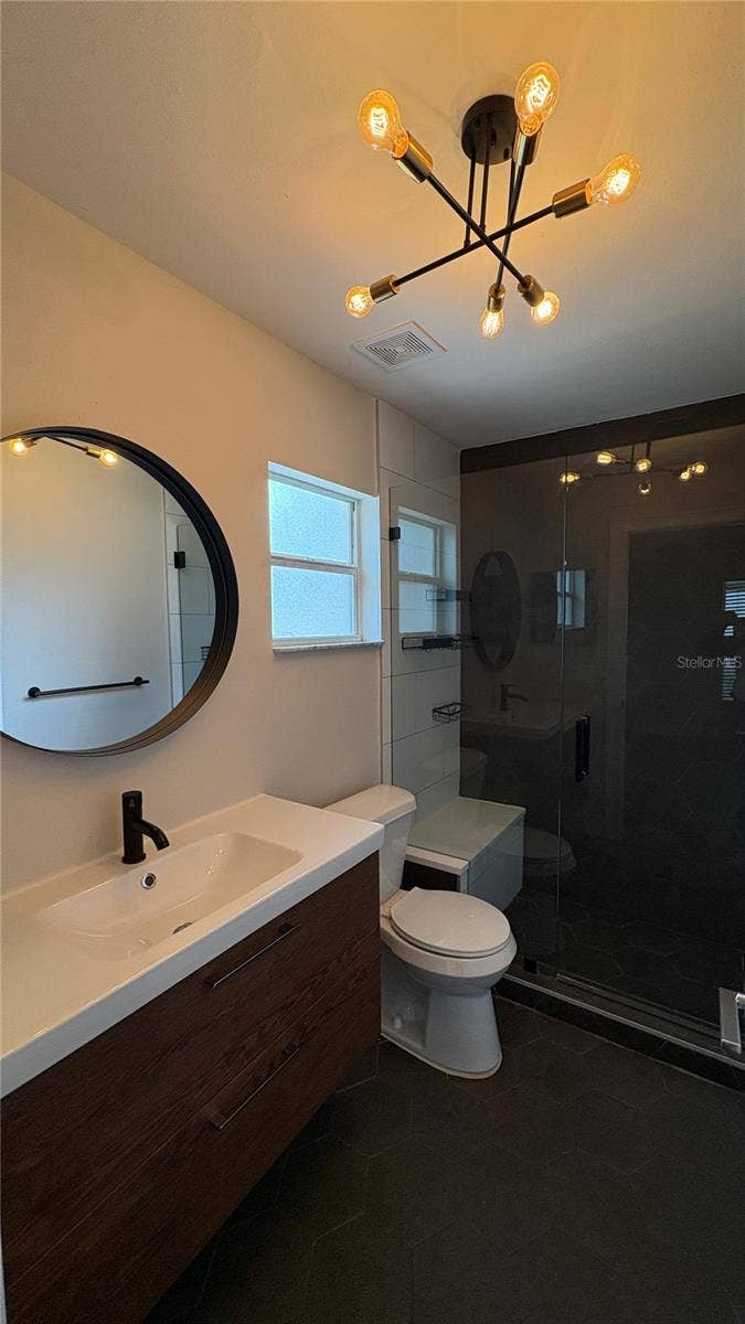 Ensuite bathroom