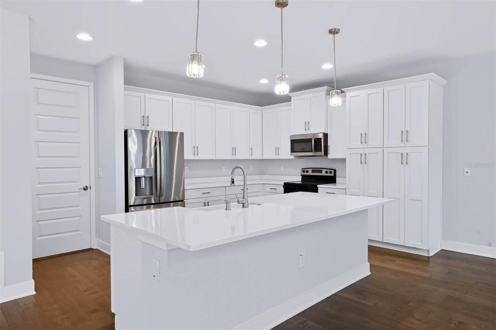 3022 W GRAY STREET, Tampa, FL 33609 3022 W GRAY STREET, Tampa, FL 33609