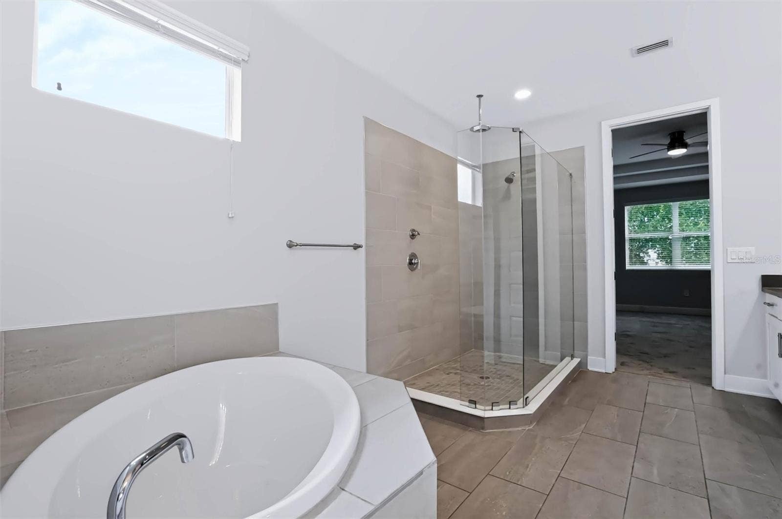 3022 W GRAY STREET, Tampa, FL 33609 3022 W GRAY STREET, Tampa, FL 33609