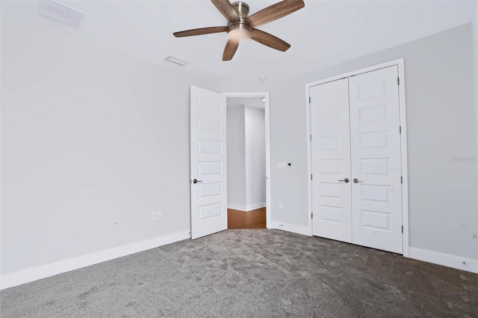 3022 W GRAY STREET, Tampa, FL 33609 3022 W GRAY STREET, Tampa, FL 33609