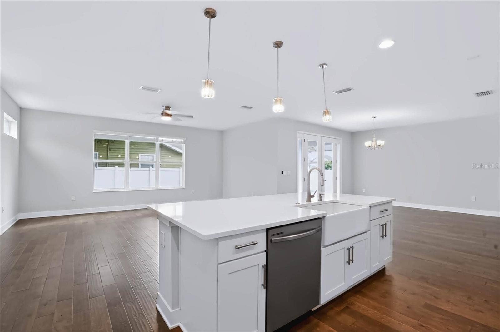 3022 W GRAY STREET, Tampa, FL 33609 3022 W GRAY STREET, Tampa, FL 33609