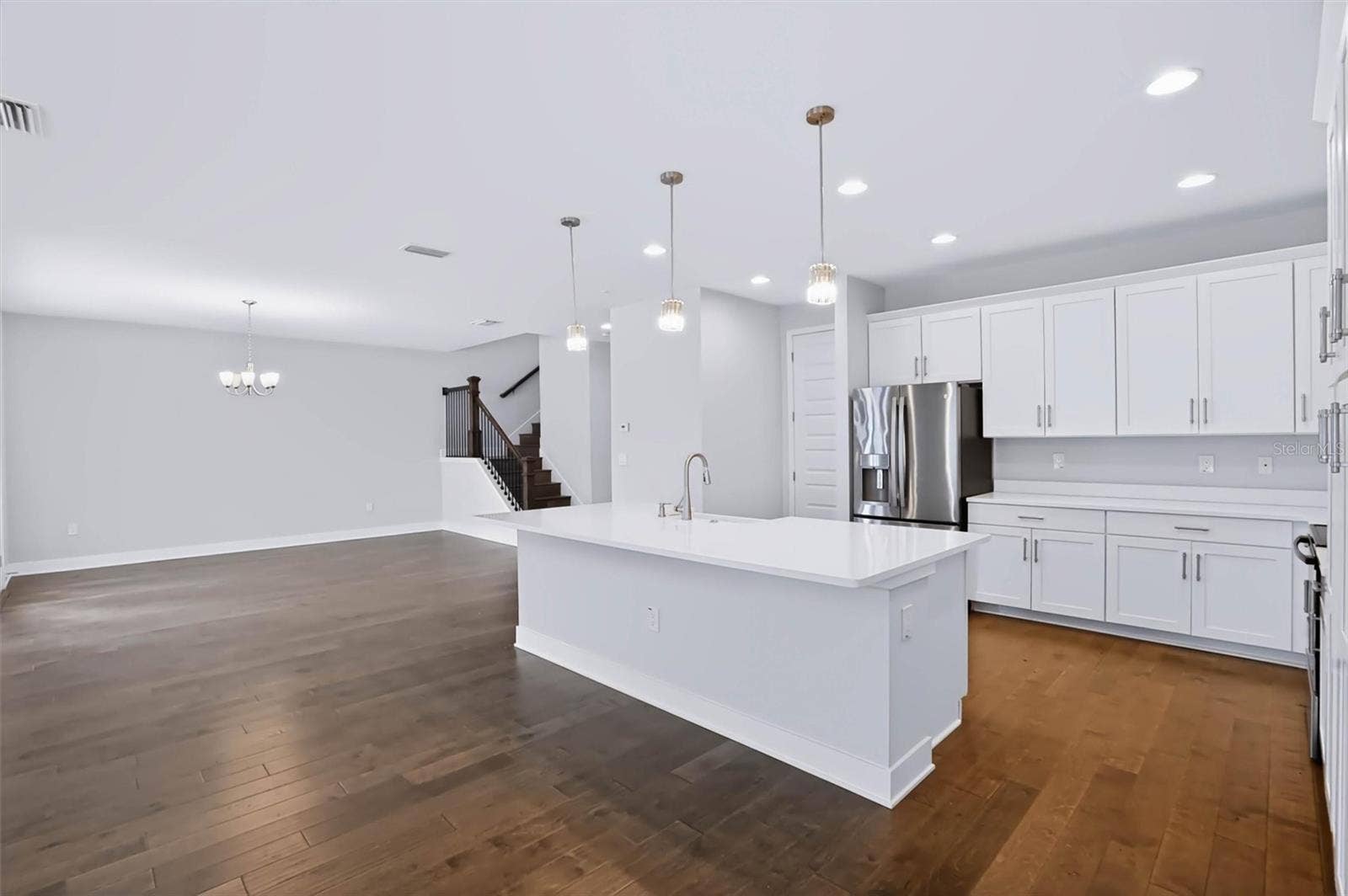 3022 W GRAY STREET, Tampa, FL 33609 3022 W GRAY STREET, Tampa, FL 33609