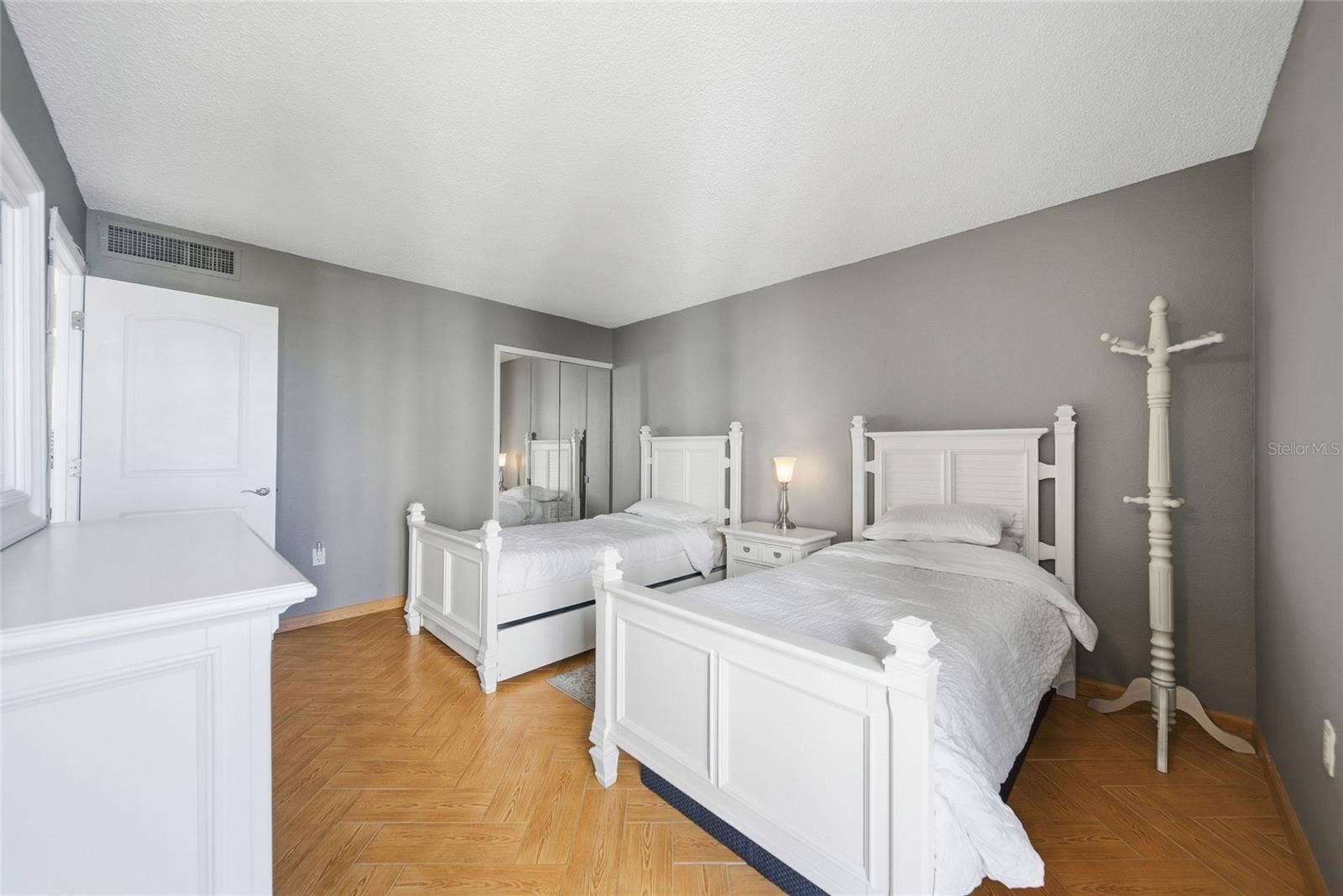 830 S GULFVIEW BOULEVARD, #604, Clearwater Beach, FL 33767 830 S GULFVIEW BOULEVARD, #604, Clearwater Beach, FL 33767