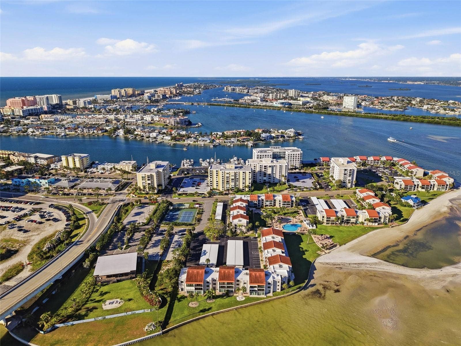 830 S GULFVIEW BOULEVARD, #604, Clearwater Beach, FL 33767 830 S GULFVIEW BOULEVARD, #604, Clearwater Beach, FL 33767
