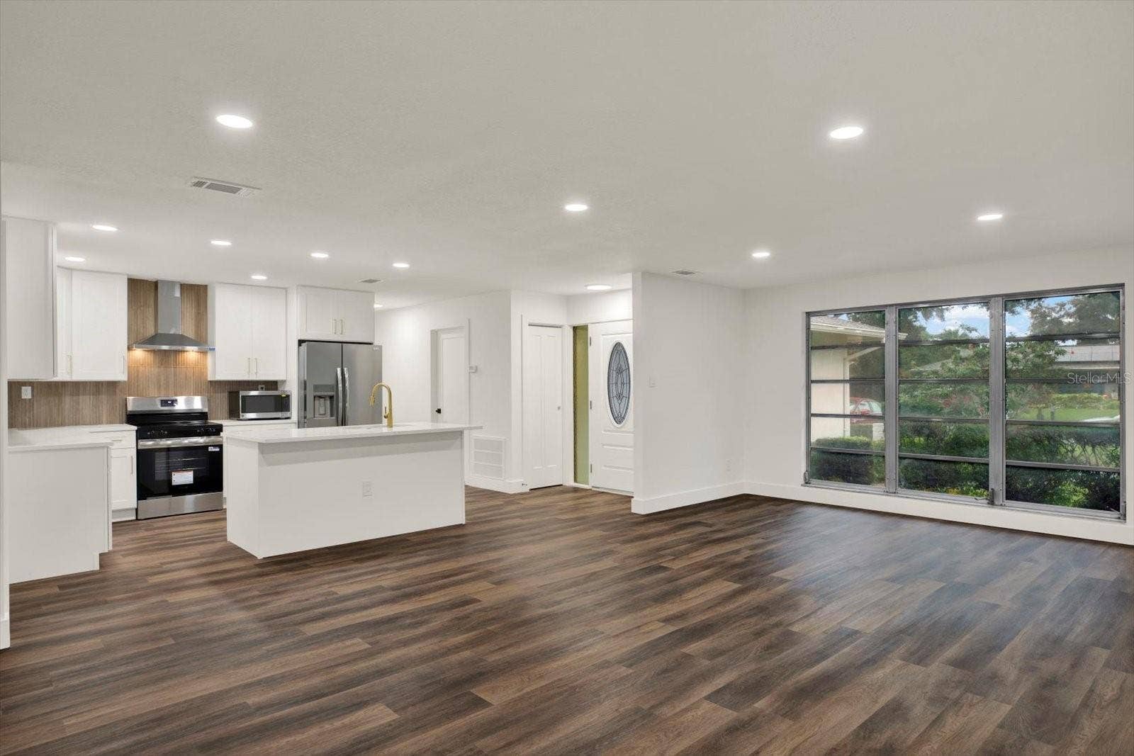 2661 PEBBLE BEACH DRIVE, Clearwater, FL 33761