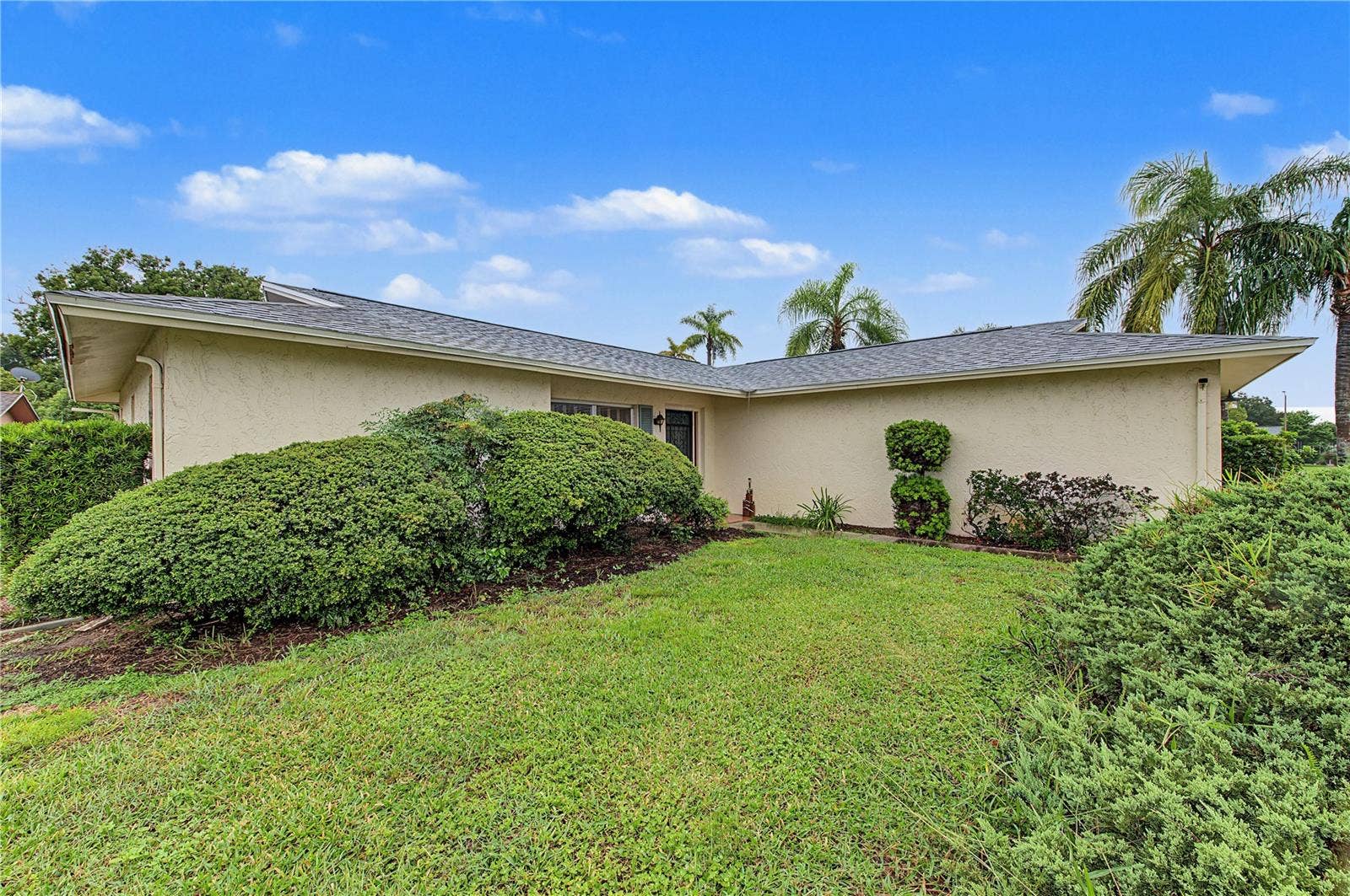 8210 LORA DEL RIO DRIVE, Port Richey, FL 34668