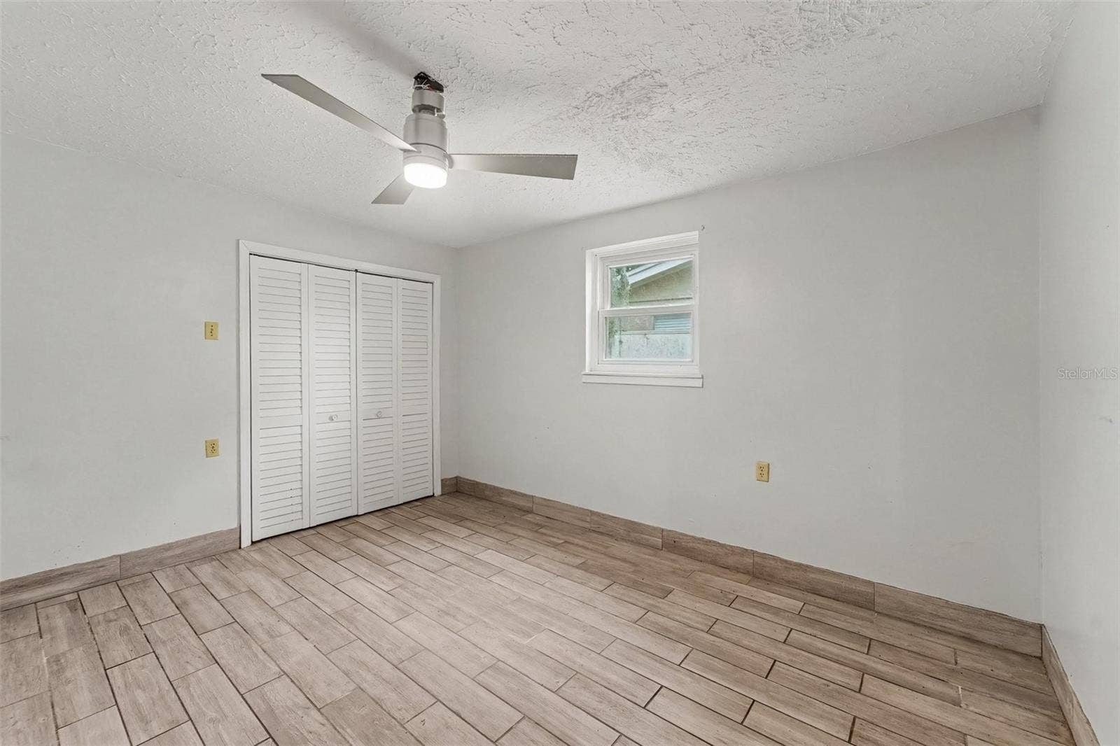 5818 BAKER RD, New Port Richey, FL 34653