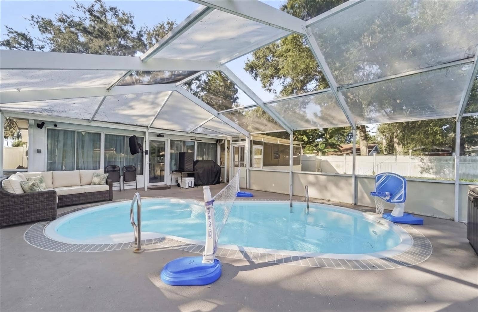 5818 BAKER RD, New Port Richey, FL 34653