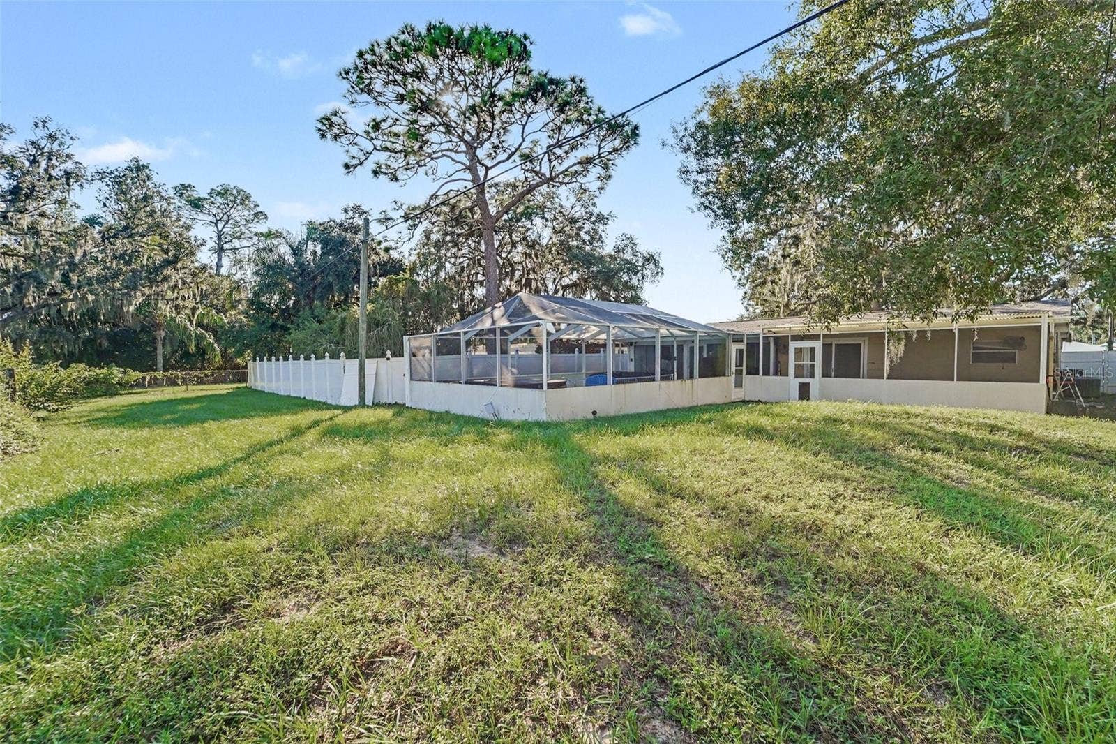 5818 BAKER RD, New Port Richey, FL 34653