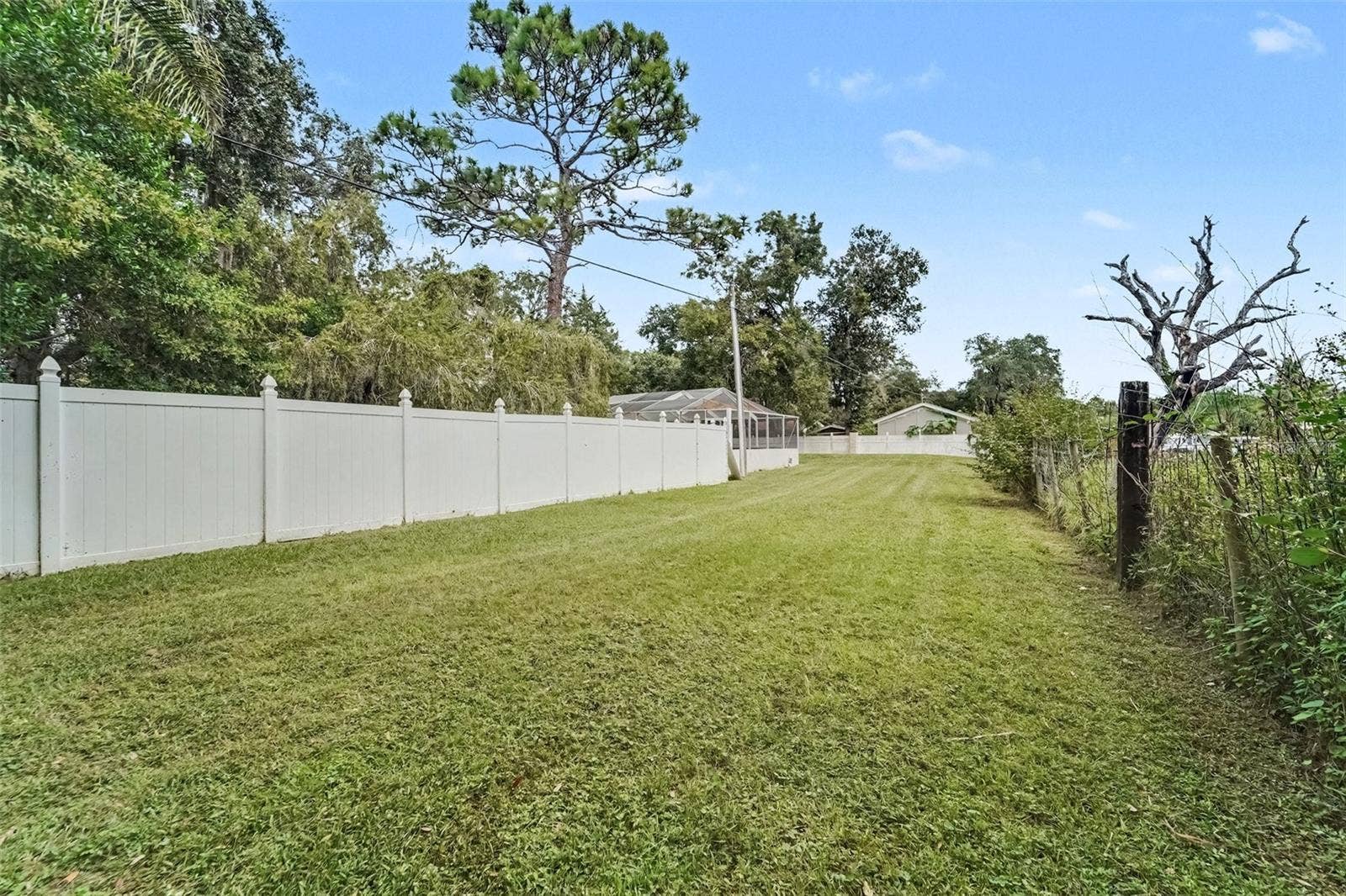 5818 BAKER RD, New Port Richey, FL 34653