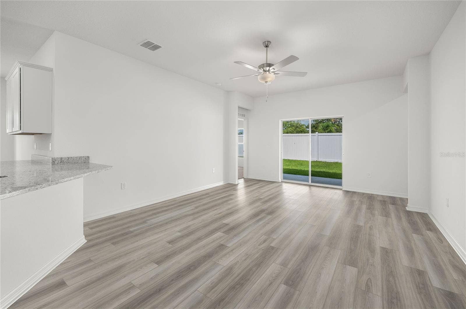 13284 TULA LOOP, Astatula, FL 34705