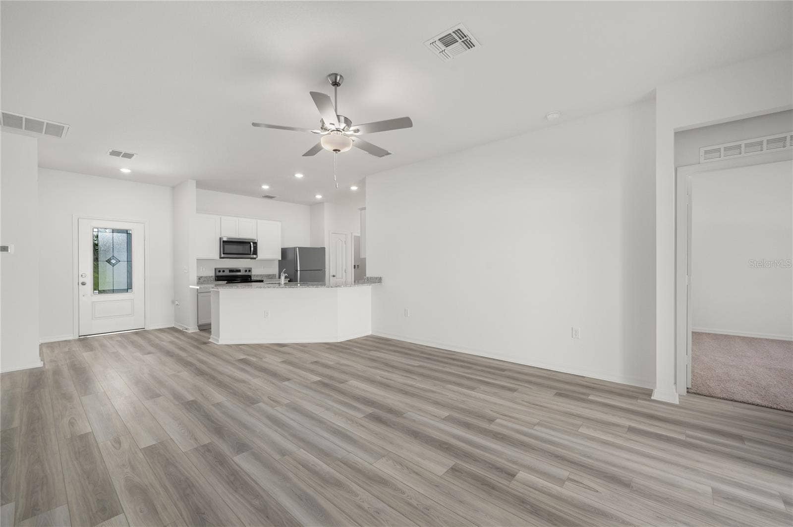 13284 TULA LOOP, Astatula, FL 34705