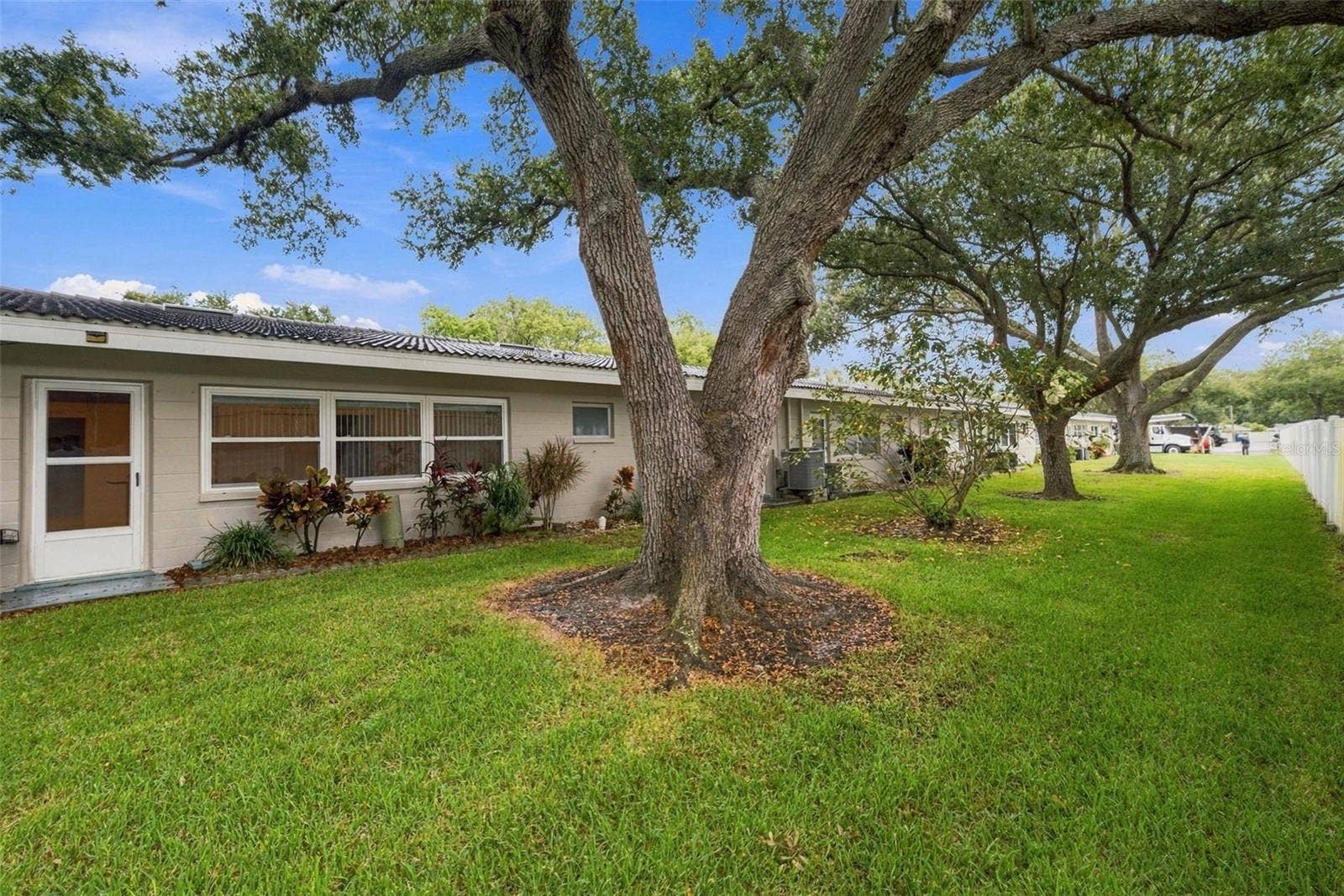11200 102ND AVENUE, #64, Seminole, FL 33778