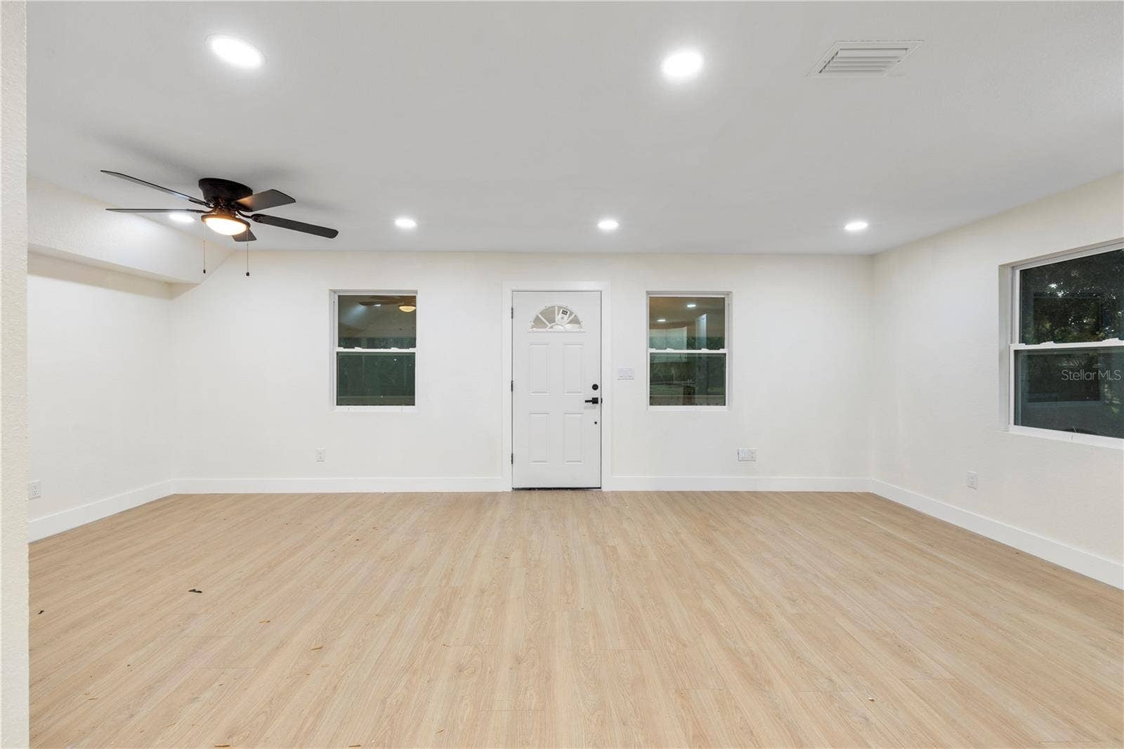 828 30TH STREET NW, Winter Haven, FL 33881 828 30TH STREET NW, Winter Haven, FL 33881
