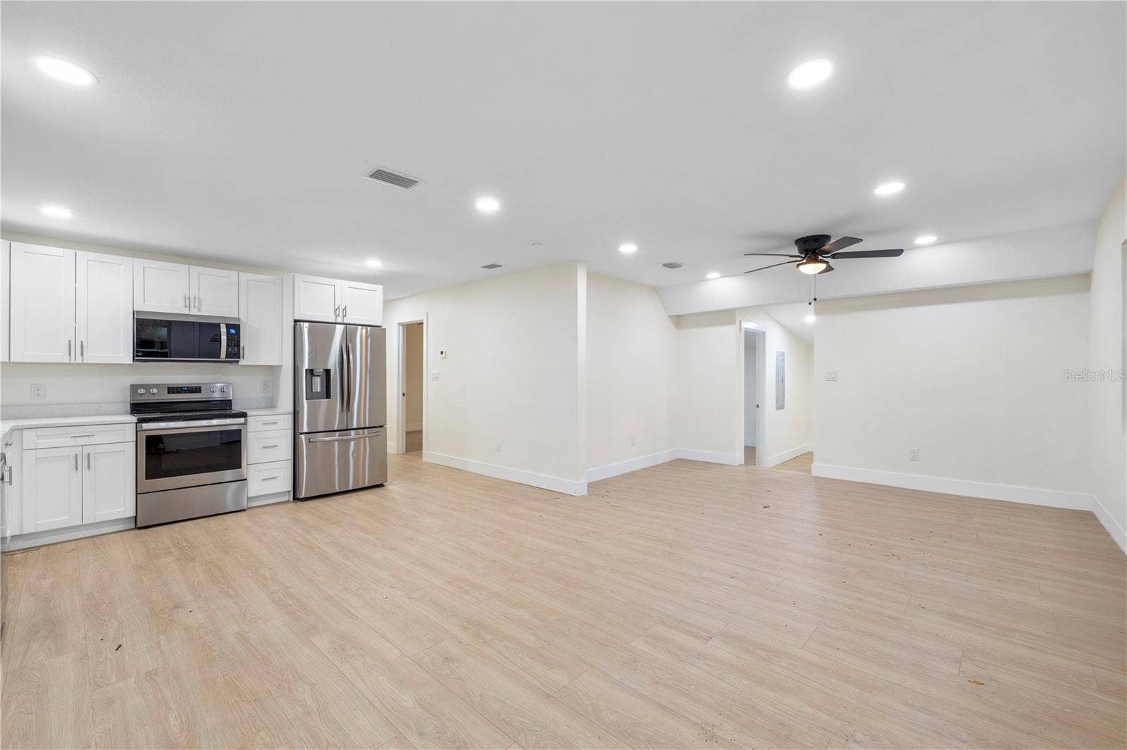 828 30TH STREET NW, Winter Haven, FL 33881 828 30TH STREET NW, Winter Haven, FL 33881