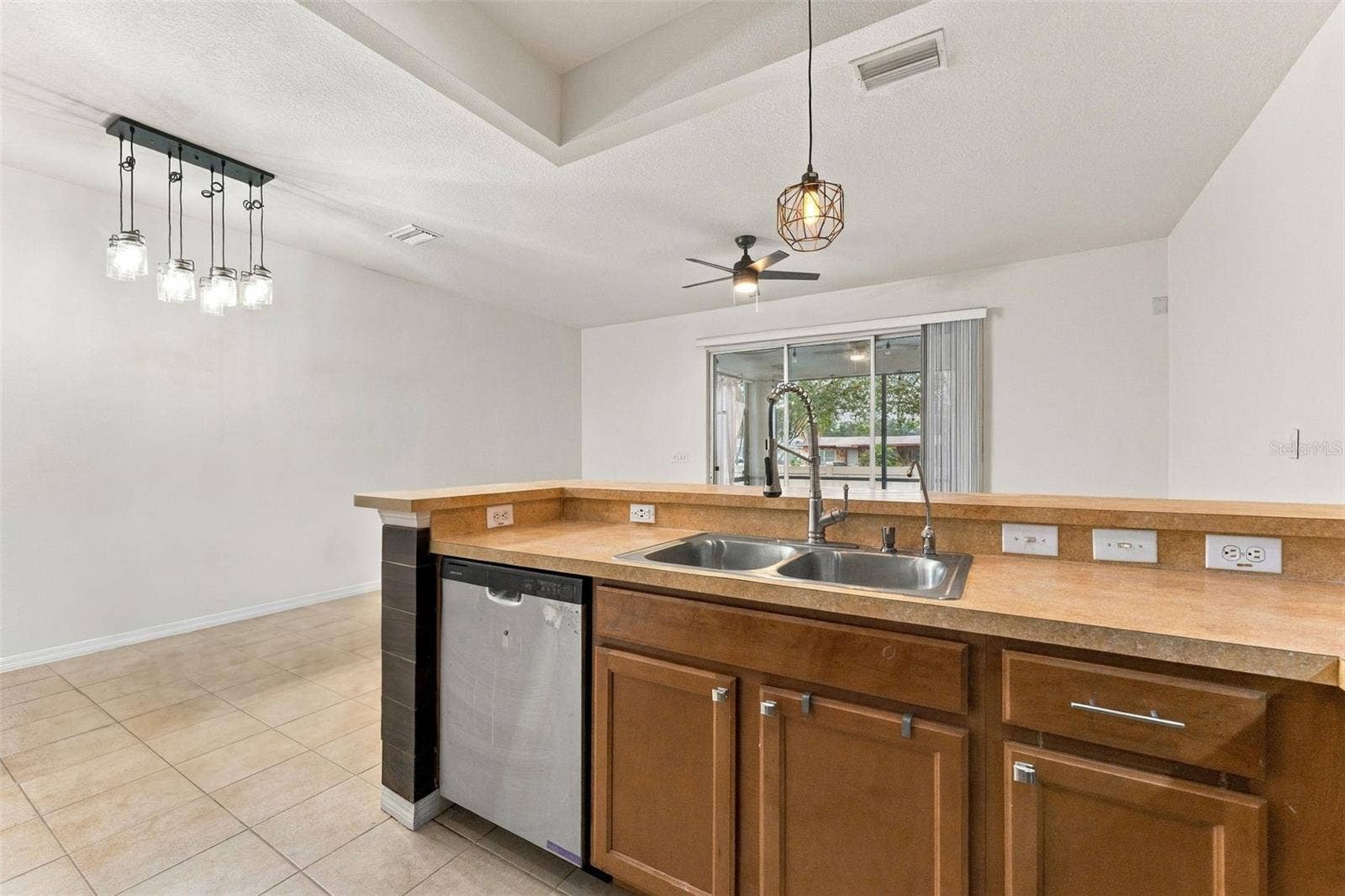 4643 69TH PLACE N, Pinellas Park, FL 33781