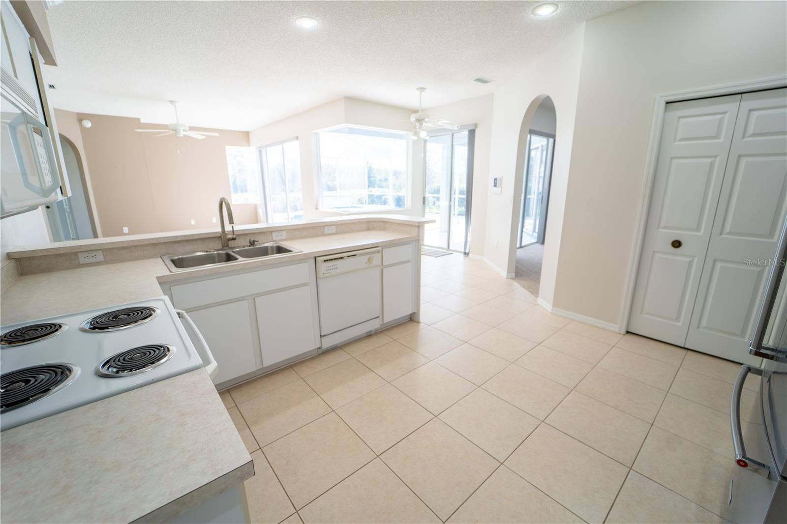 13023 SAINT FILAGREE DRIVE, Riverview, FL 33579 13023 SAINT FILAGREE DRIVE, Riverview, FL 33579