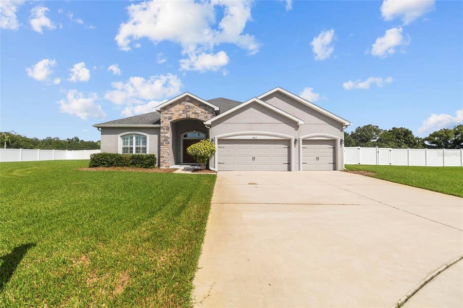 Property photo for 4412 DEVINSHIRE FIELDS LOOP, Plant City, FL