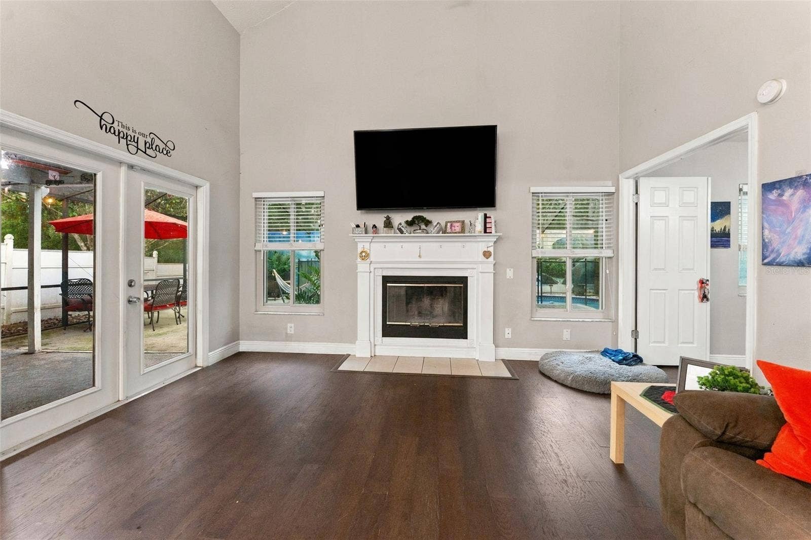 Natural light, high ceilings