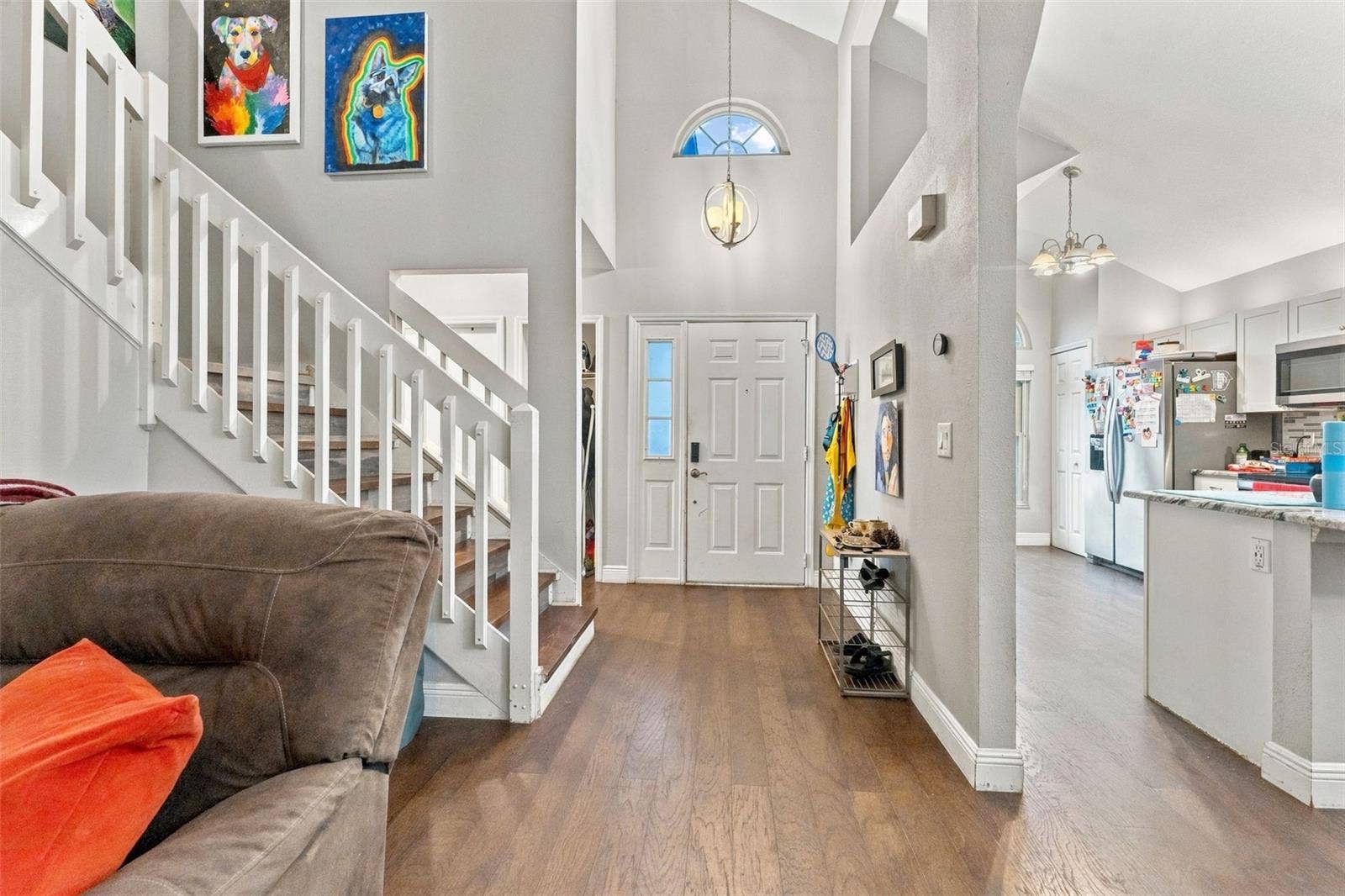 Open Space, high ceilings
