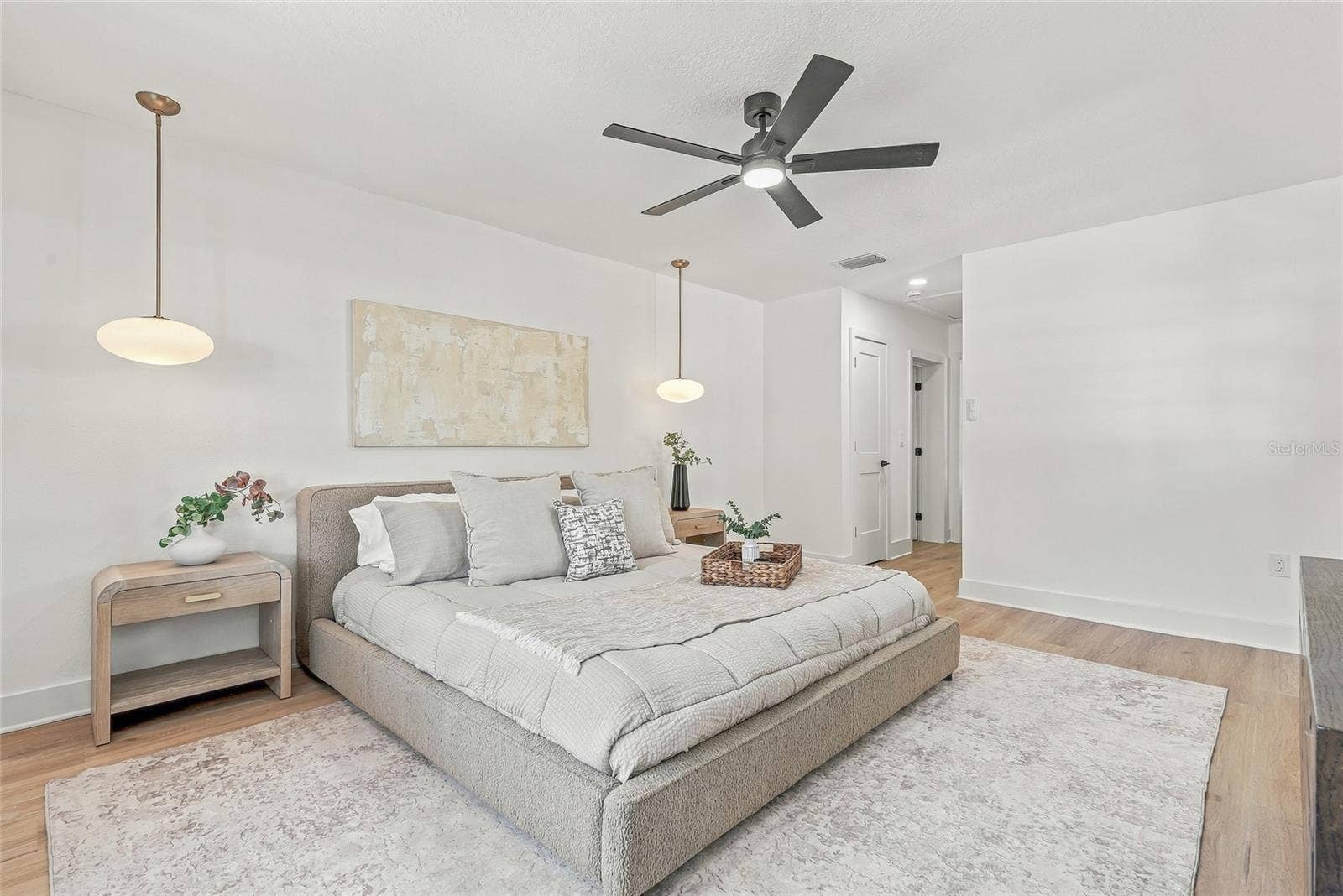 3112 S JULIA CIRCLE, Tampa, FL 33629 3112 S JULIA CIRCLE, Tampa, FL 33629