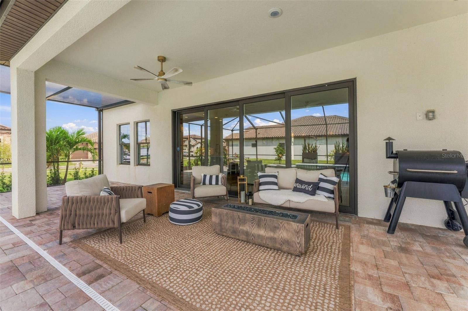 14985 RIDER PASS DRIVE, Lithia, FL 33547 14985 RIDER PASS DRIVE, Lithia, FL 33547