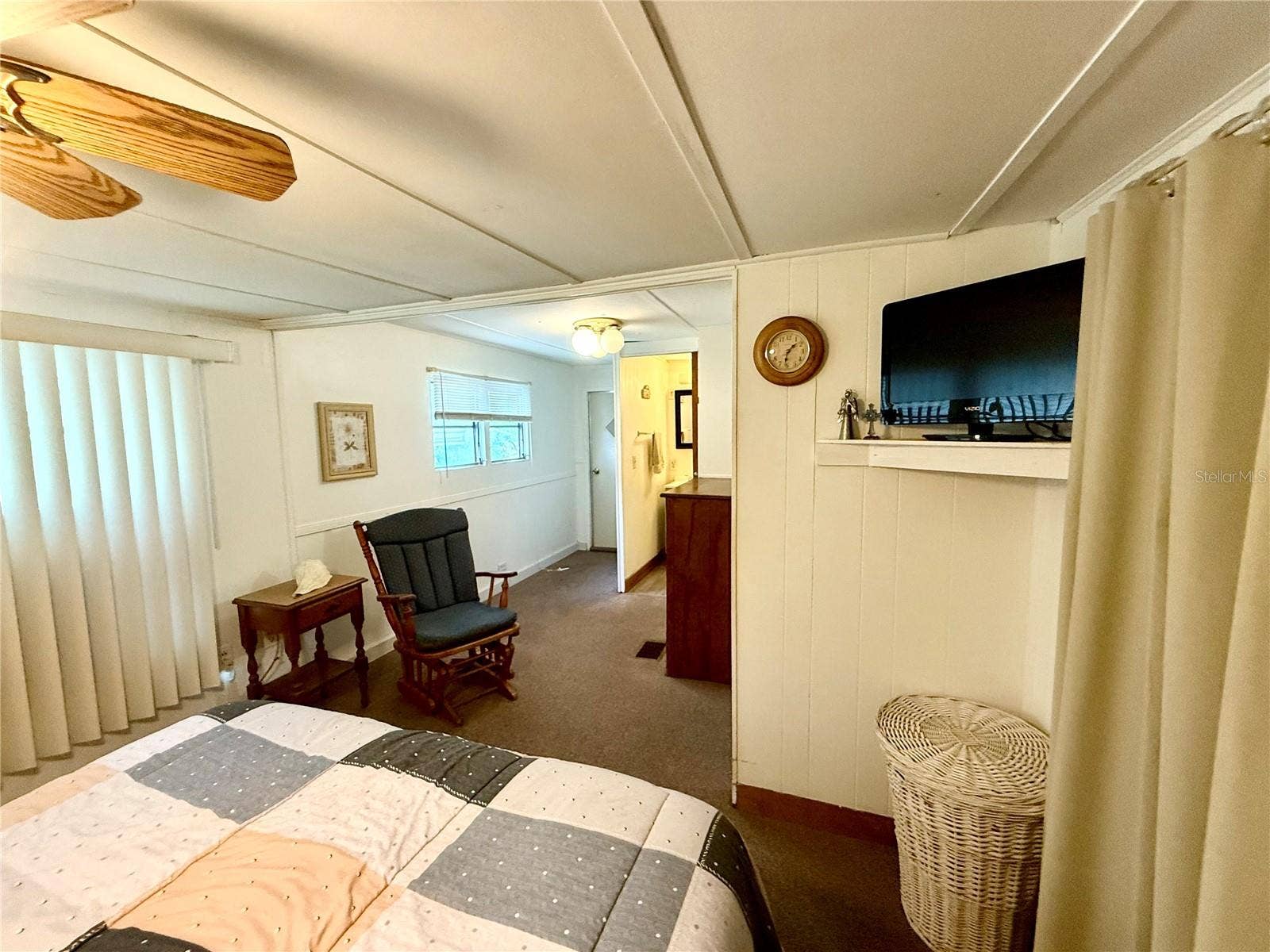 6035 RIDGEWOOD DRIVE, Zephyrhills, FL 33542 Primary Bedroom